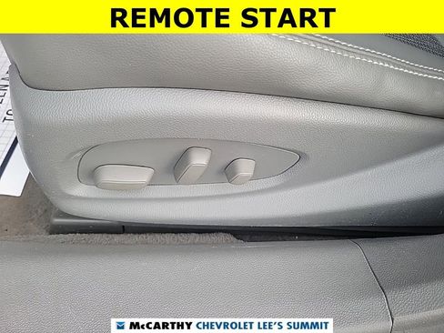 Used 2014 Chevrolet Impala LT w/ Convenience Package image 27