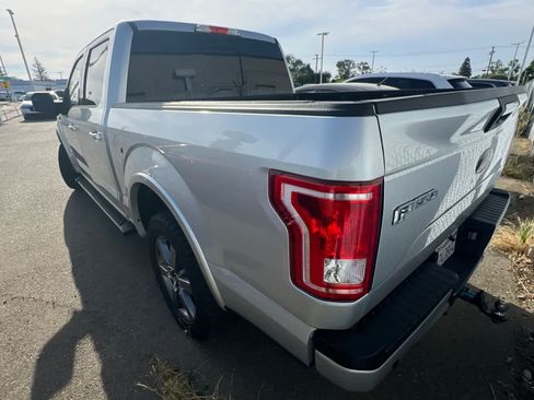 Used 2017 Ford F150 XLT w/ Equipment Group 302A Luxury image 6
