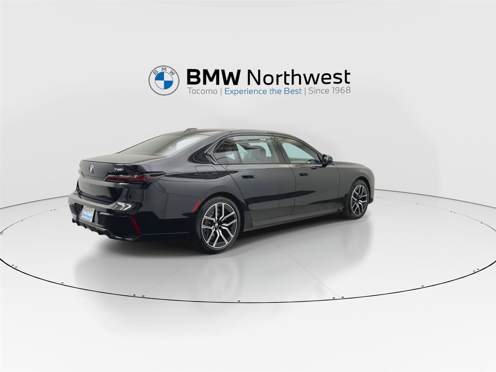 New 2026 BMW 740i xDrive AWD/4WD image 3