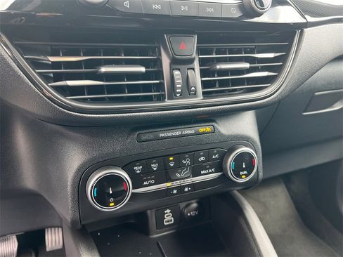 Used 2025 Ford Escape ST-Line image 26