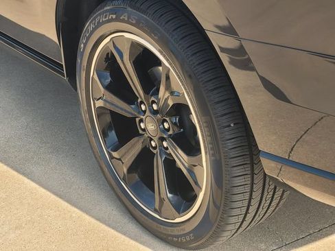 Used 2023 Ford Expedition Limited RWD image 8