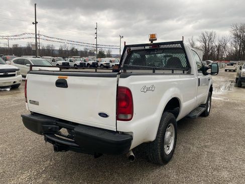 Used 2006 Ford F250 XLT image 5