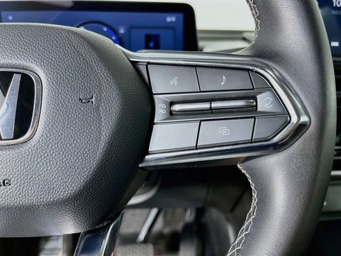 Used 2025 Honda Prologue Touring image 17