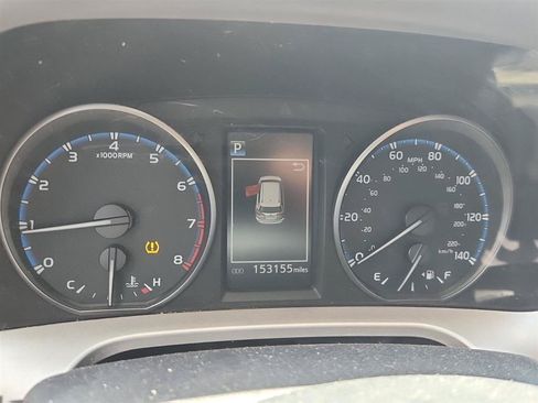 Used 2018 Toyota RAV4 LE w/ All Weather Liner Package AWD/4WD image 4