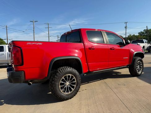 Used 2020 Chevrolet Colorado ZR2 AWD/4WD image 3
