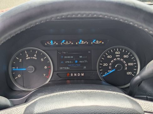 Used 2019 Ford F150 XLT w/ Equipment Group 302A Luxury AWD/4WD image 14