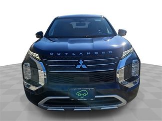 Used 2022 Mitsubishi Outlander SE video 1