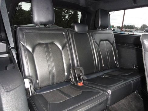 Used 2019 Ford Expedition Max Limited AWD/4WD image 10