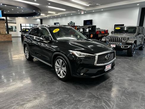 Used 2021 INFINITI QX50 Sensory w/ Cargo Package FWD image 3