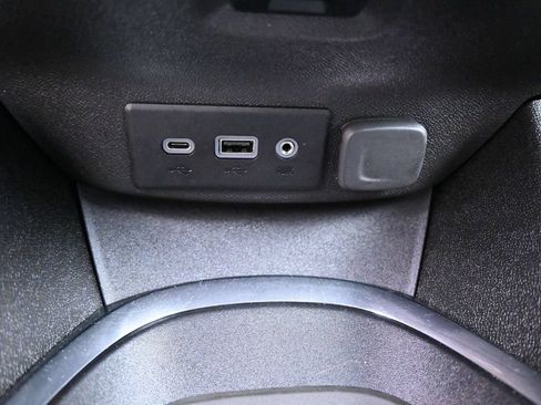 Used 2023 Chevrolet Malibu LT FWD image 11