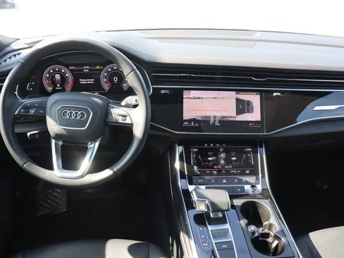 Used 2023 Audi Q7 2.0T Premium w/ Convenience Package image 15