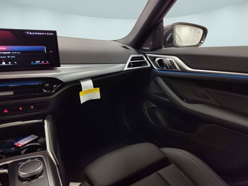 Certified 2025 BMW i4 eDrive40 w/ Premium Package image 23