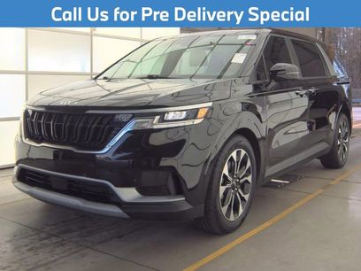 Used 2023 Kia Carnival EX