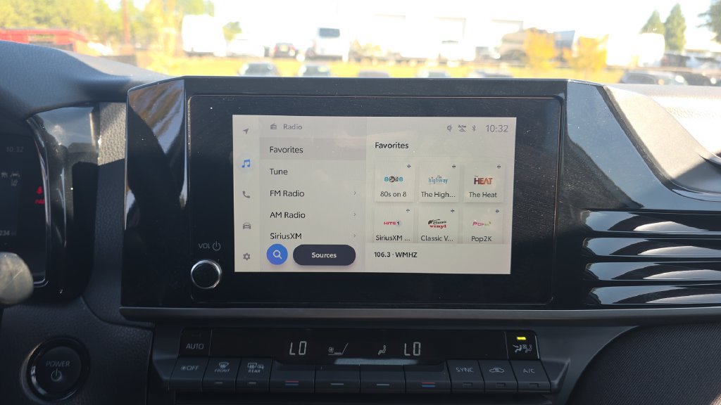 Used 2025 Toyota Camry LE FWD image 17