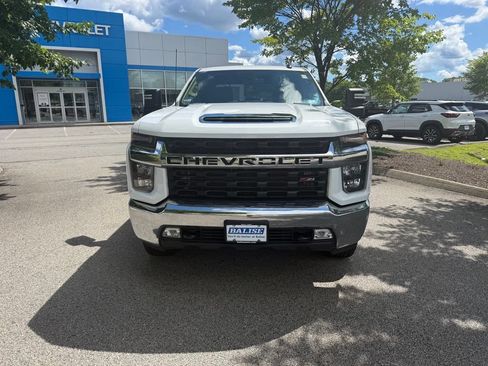 Used 2023 Chevrolet Silverado 2500 LT w/ Convenience Package AWD/4WD image 8