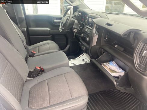 Used 2020 Chevrolet Silverado 1500 Custom Trail Boss w/ Custom Convenience Package image 28