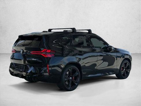 Used 2025 BMW X3 M50 w/ Premium Package image 5