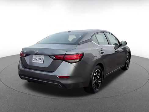 Used 2025 Nissan Sentra SV image 14
