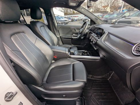 Used 2021 Mercedes-Benz GLA 250 4MATIC image 24