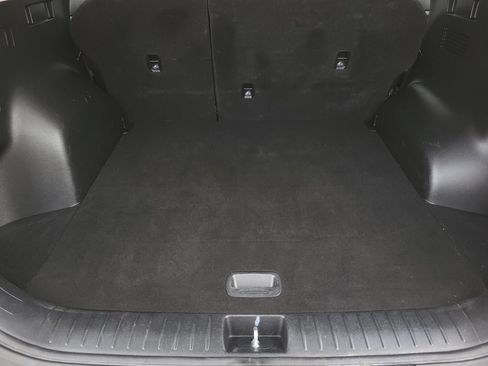 Used 2023 Kia Sportage LX FWD image 9
