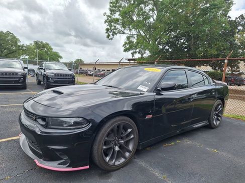 Used 2023 Dodge Charger Scat Pack w/ Navigation & Travel Group image 1
