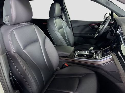 Used 2023 Audi Q7 2.0T Premium Plus w/ Premium Plus Package AWD/4WD image 33