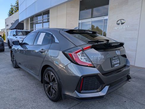 Used 2018 Honda Civic EX-L image 4