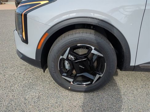 New 2026 Kia Sportage EX image 32