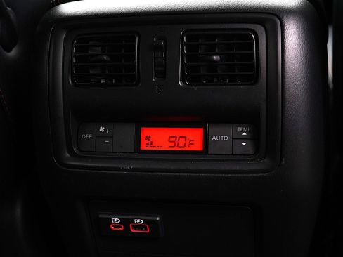 Used 2020 Nissan Pathfinder SV w/ Rock Creek Edition image 16