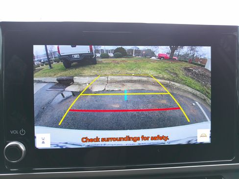 Used 2026 Toyota Camry LE image 58