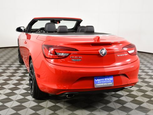 Used 2018 Buick Cascada Sport Touring w/ Dark Effects Package image 7