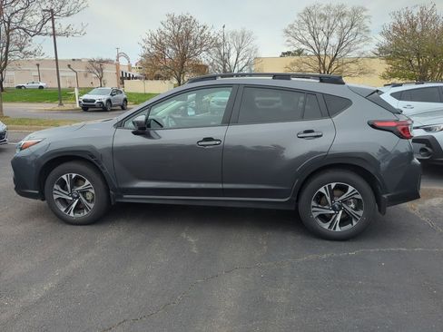 Used 2026 Subaru Crosstrek 2.0i Premium image 6