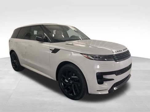 New 2025 Land Rover Range Rover Sport Dynamic SE image 3
