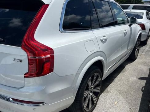 Used 2024 Volvo XC90 B5 Plus AWD/4WD image 2