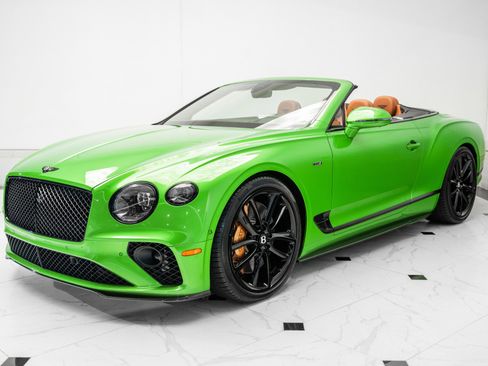 Certified 2024 Bentley Continental GT V8 AWD/4WD image 9