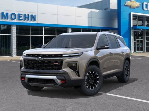 New 2026 Chevrolet Traverse Z71 w/ Enhanced Driving Package AWD/4WD image 6