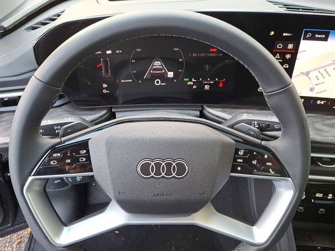 New 2025 Audi Q5 Premium Plus image 15