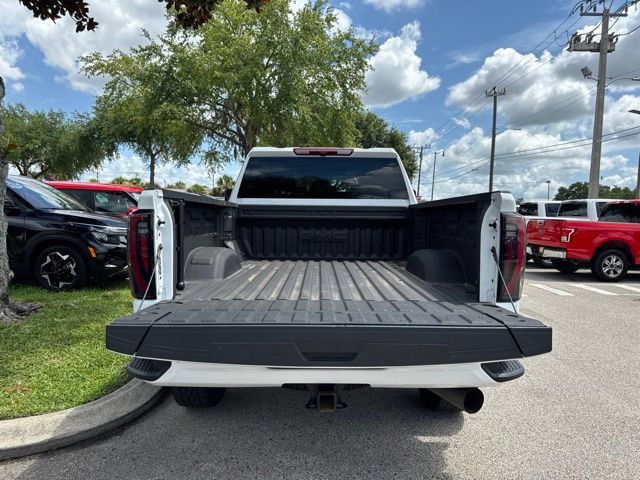Used 2025 GMC Sierra 2500 AT4 AWD/4WD image 20