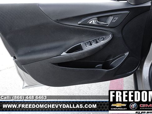 Used 2024 Chevrolet Malibu LT FWD image 31