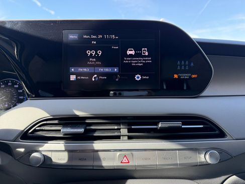 Used 2022 Hyundai Palisade SE image 28