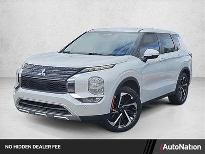 Used 2022 Mitsubishi Outlander SE