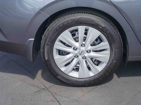 New 2025 Nissan Sentra S image 9