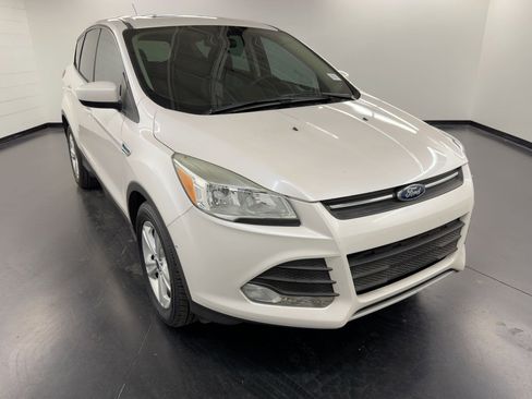 Used 2016 Ford Escape SE image 7