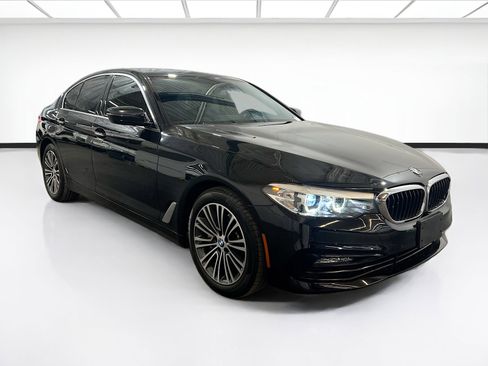 Used 2018 BMW 540i image 3