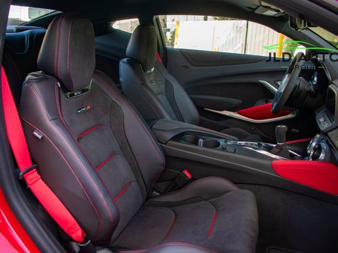 Used 2023 Chevrolet Camaro ZL1 RWD image 11
