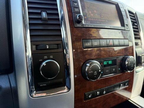 Used 2012 RAM 2500 Laramie w/ Cold Weather Group image 36