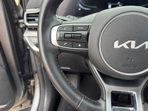 Certified 2024 Kia Sportage EX FWD image 17