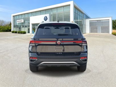 New 2026 Volkswagen Taos SE