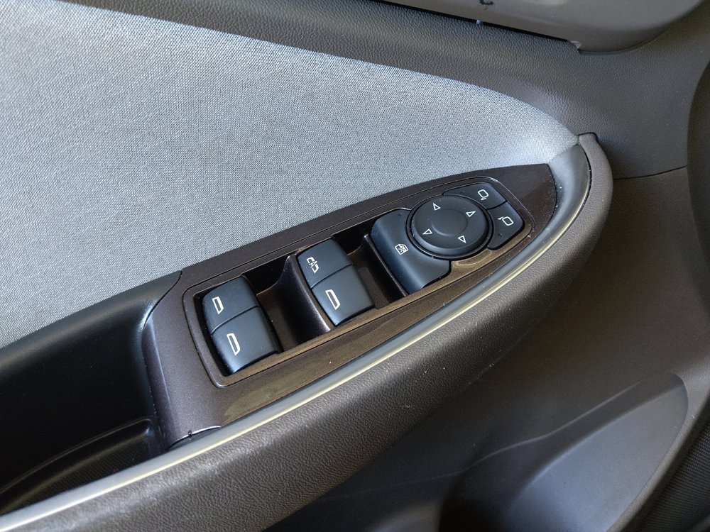 Used 2022 Chevrolet Malibu LT FWD image 27