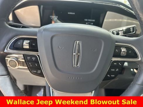Used 2020 Lincoln Navigator L Black Label w/ Cargo Convenience Package AWD/4WD image 24
